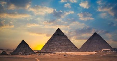 自驾车队私闯罗布泊，导致4人死亡，罗布泊禁区到底有多恐怖？