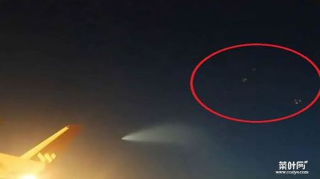 中国各地上空出现UFO 军方微博：你们相信这世上有不明飞行物吗？