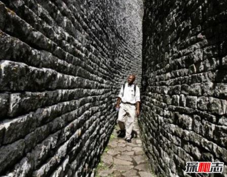 非洲大津巴布韦秘密，石头建成的房子(疑为犹太人建筑)