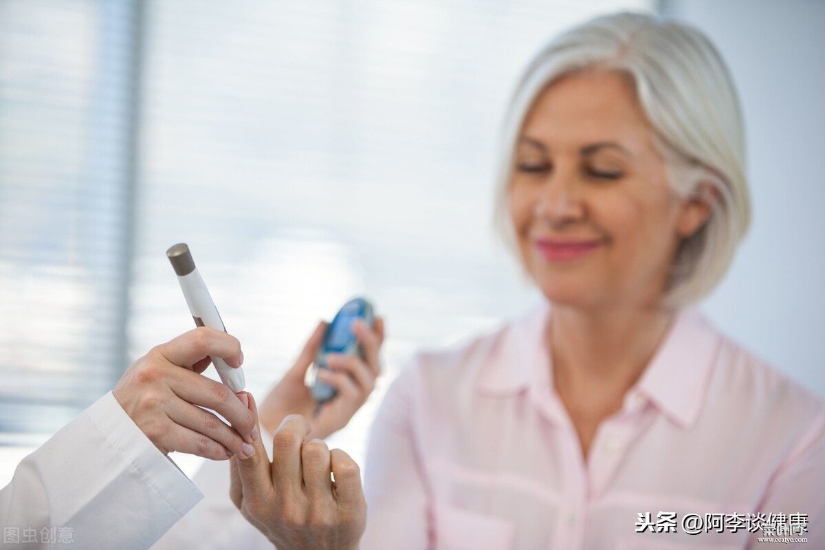 没睡好、起床空腹喝咖啡，可能会造成血糖升高？最好吃完早餐再喝