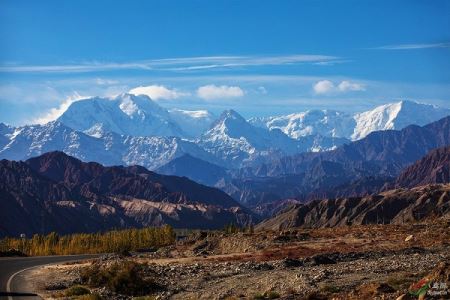 昆仑山口口相传的地狱之门：死亡谷未解之谜的真相