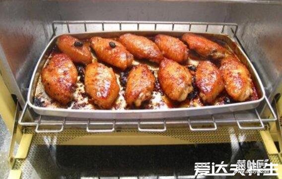 烤箱烤鸡翅温度和时间，两百度只需要20分钟可以熟