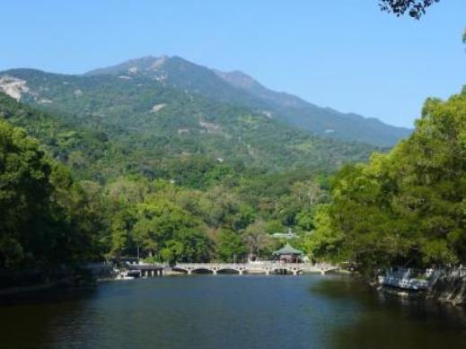 广东周边游玩十大景点，梅州灵光寺、惠州罗浮山非常惬意