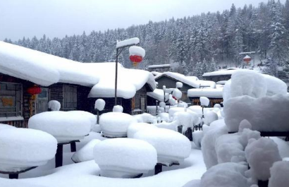 雪乡一直有雪是真的吗？