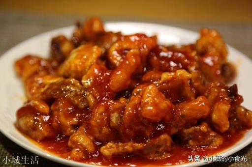 年夜饭或家庭聚餐，你们必吃的菜是什么？大家说说看？