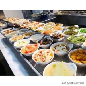 为什么很多工厂食堂，学校食堂的饭菜，工人学生都说很难吃？