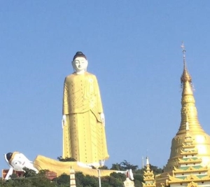 世界十大最高雕像排名，印度统一女神像、中国泉寺大佛吸引游客