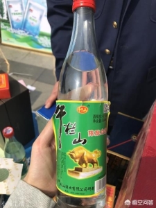 如何快速鉴别假酒？