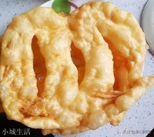 发面炸油饼又软又蓬松的做法是什么，炸油饼面怎么和？