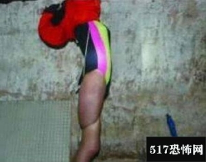 2009年重庆红衣男孩事件