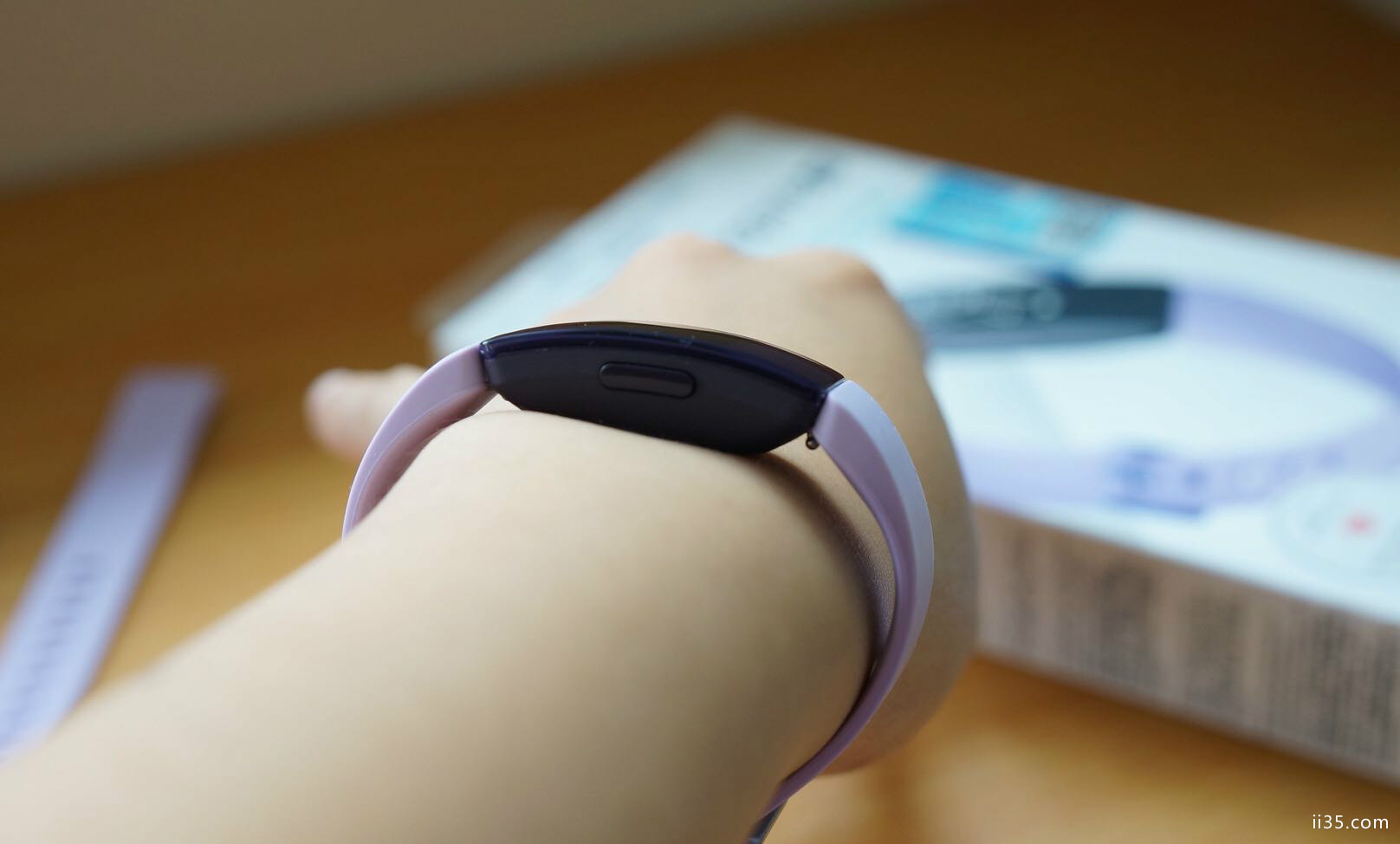 fitbit智能手环怎么样有什么用为什么那么贵