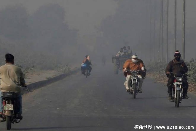 世界十大污染地区 阿瓦士大气污染严重(能见度低)